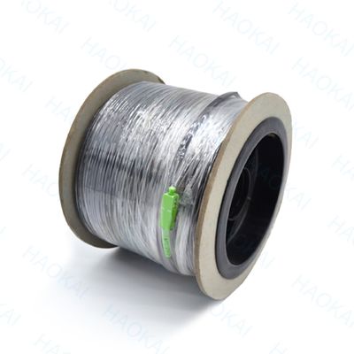 SC APC câble de patch avec rouleau intérieur extérieur câble à fibre de goutte d'auto-appui