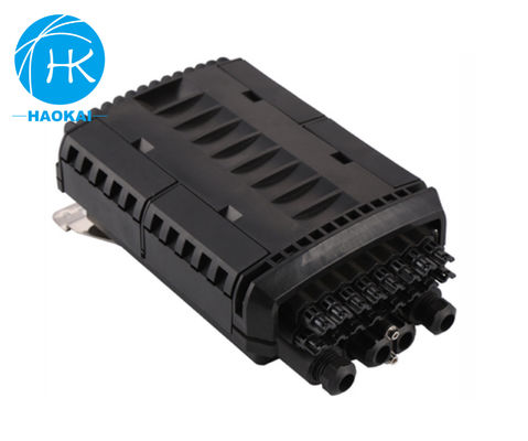 Boîte de distribution FTTH montée sur un poteau de mur extérieur Boîte FDB avec séparateur PLC