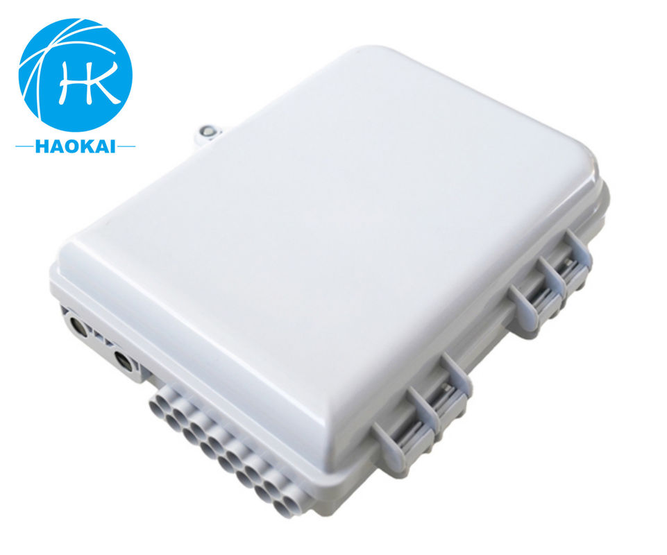 Boîte de jonction en fibre optique extérieure imperméable à l'eau Boîte FTTH en plastique à 16 cœurs